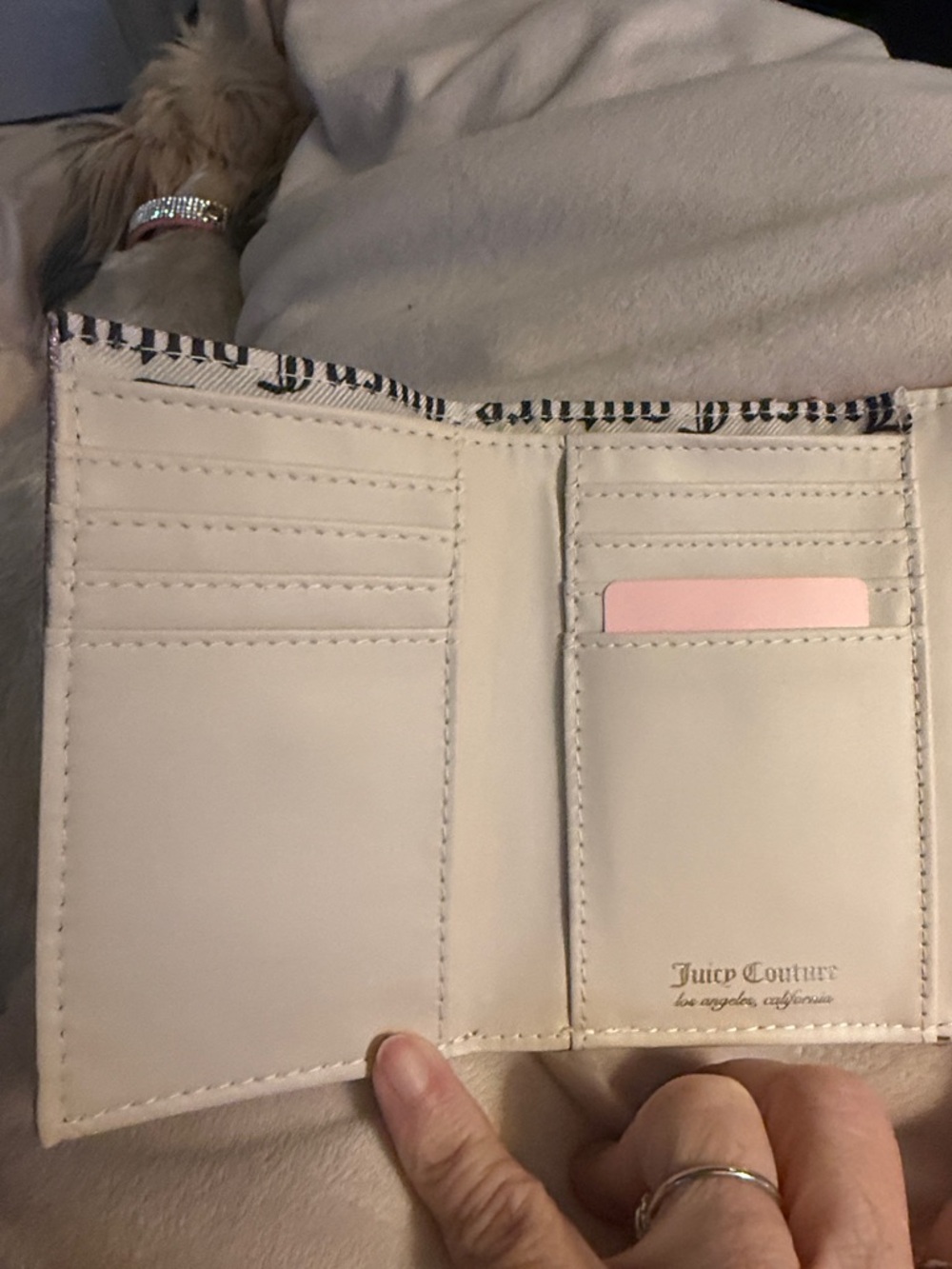 Juicy Couture Metallic Pink Wallet with Heart Juicy Charm - Picture 3 of 5